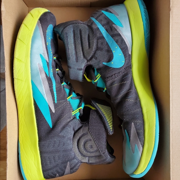 Nike Zoom Hyperrev - Picture 2 of 2